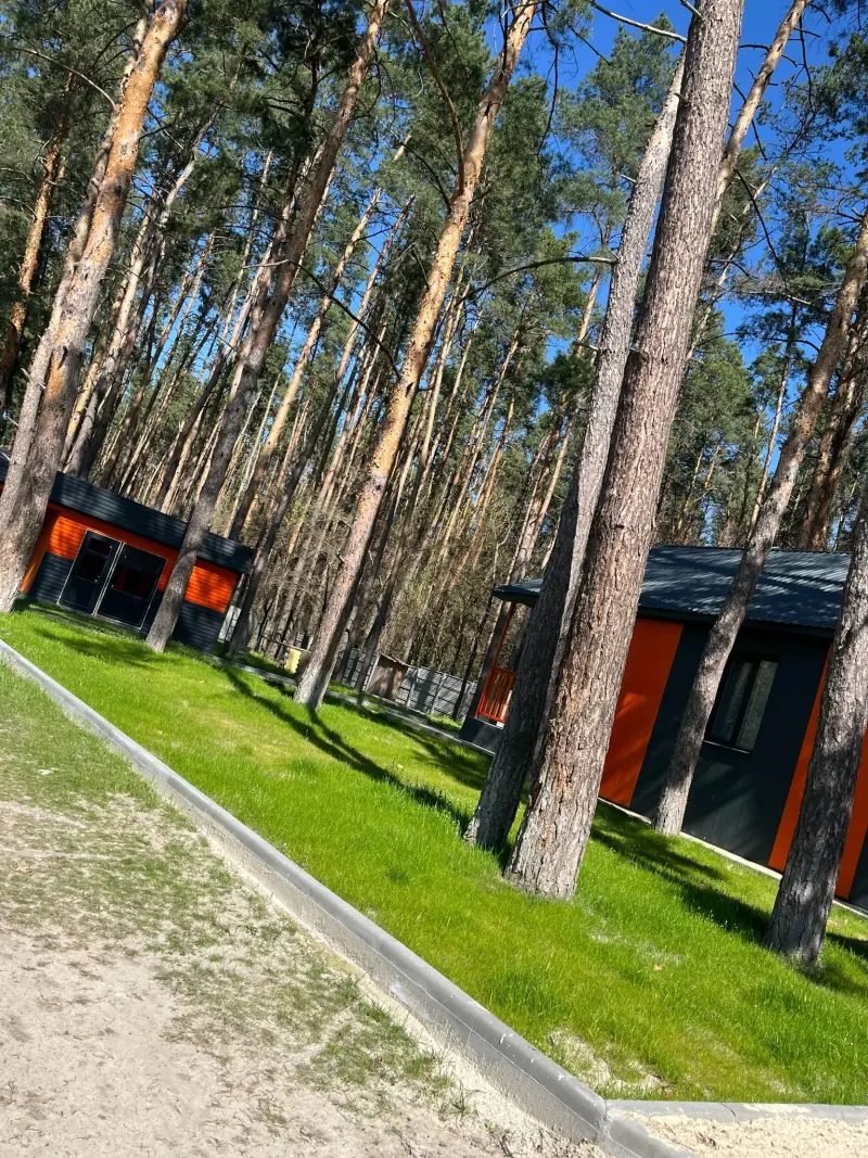 Територія бази відпочинку